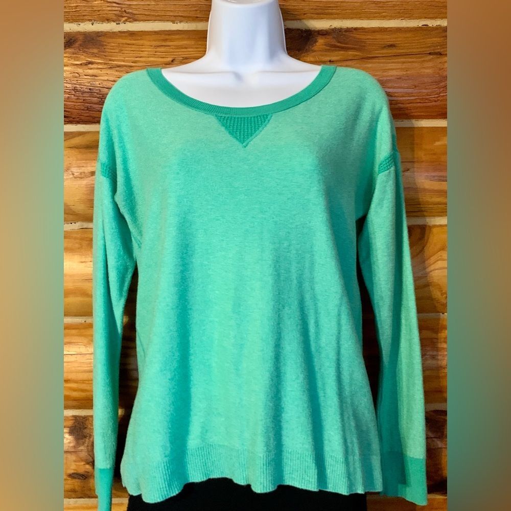 American Eagle Outfitters Green Lightweight Crewneck Sweater Small